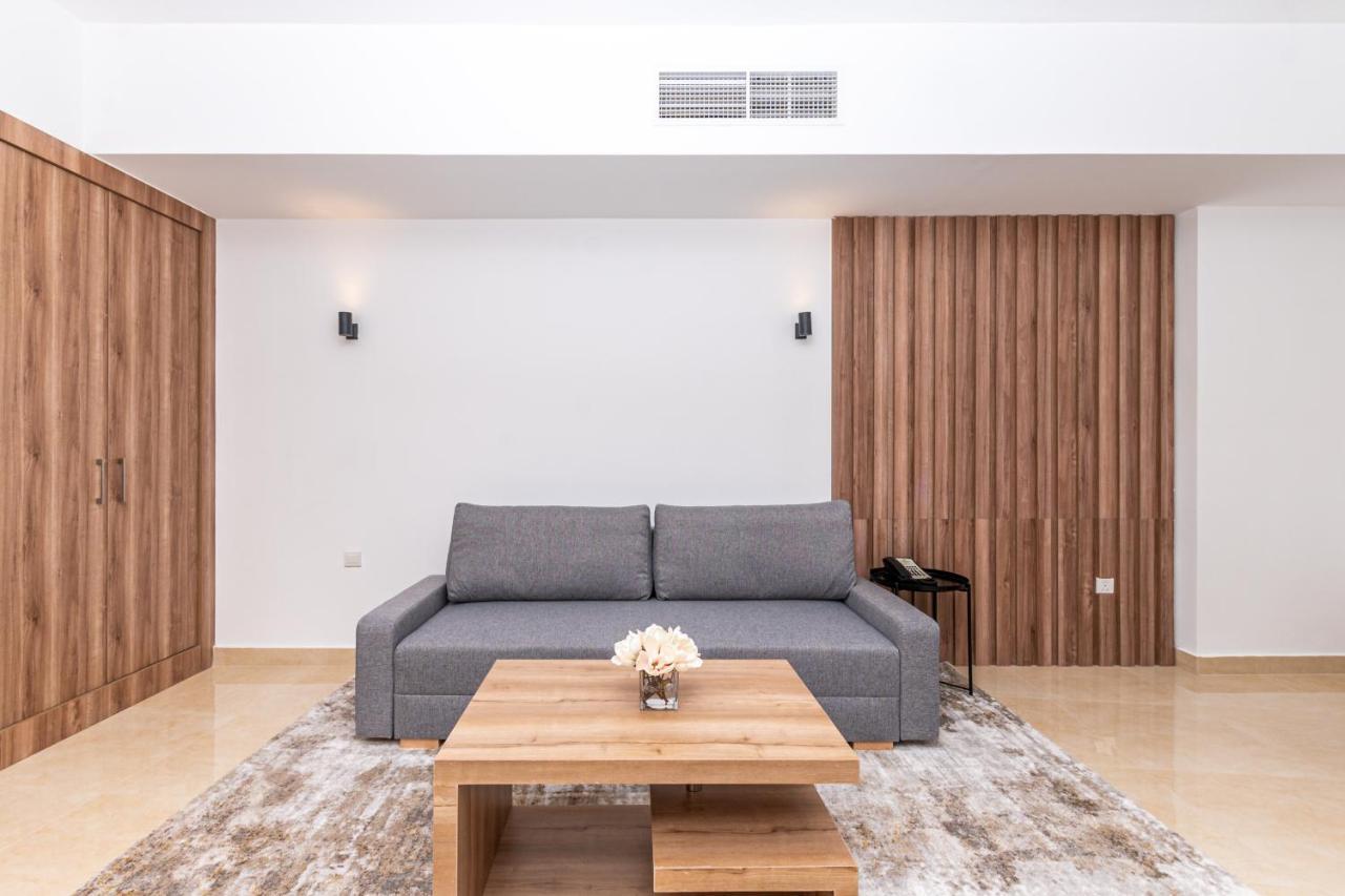 دبي Pyramisa Hotel Apartments المظهر الخارجي الصورة