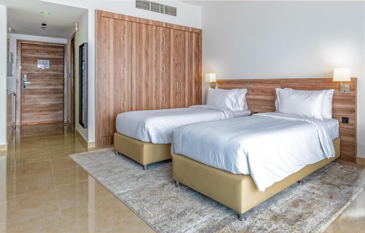 دبي Pyramisa Hotel Apartments المظهر الخارجي الصورة