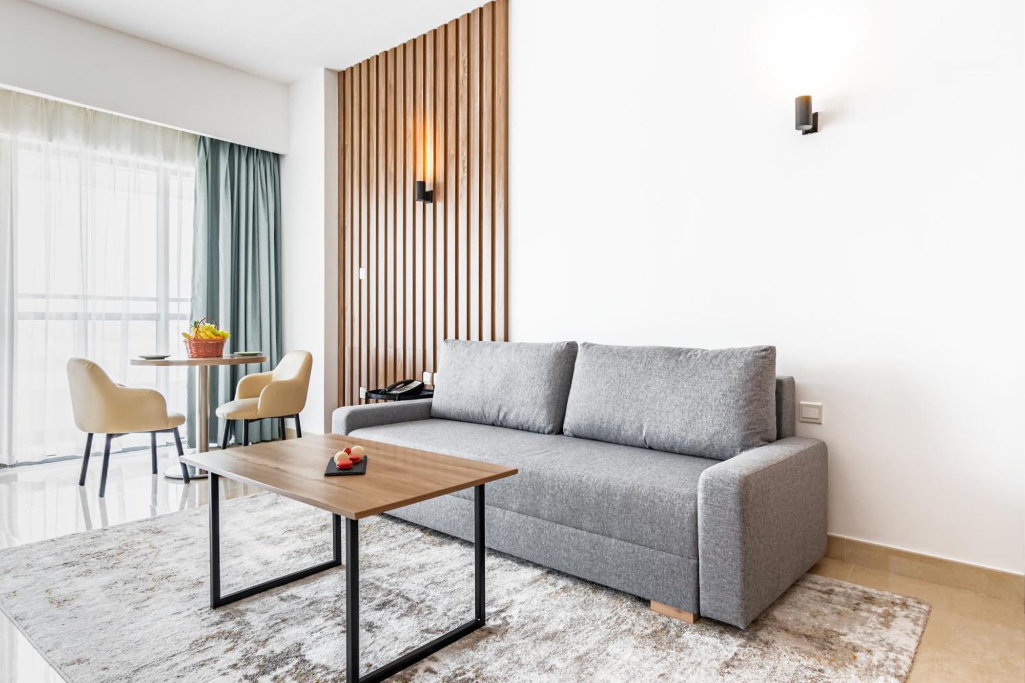 دبي Pyramisa Hotel Apartments المظهر الخارجي الصورة